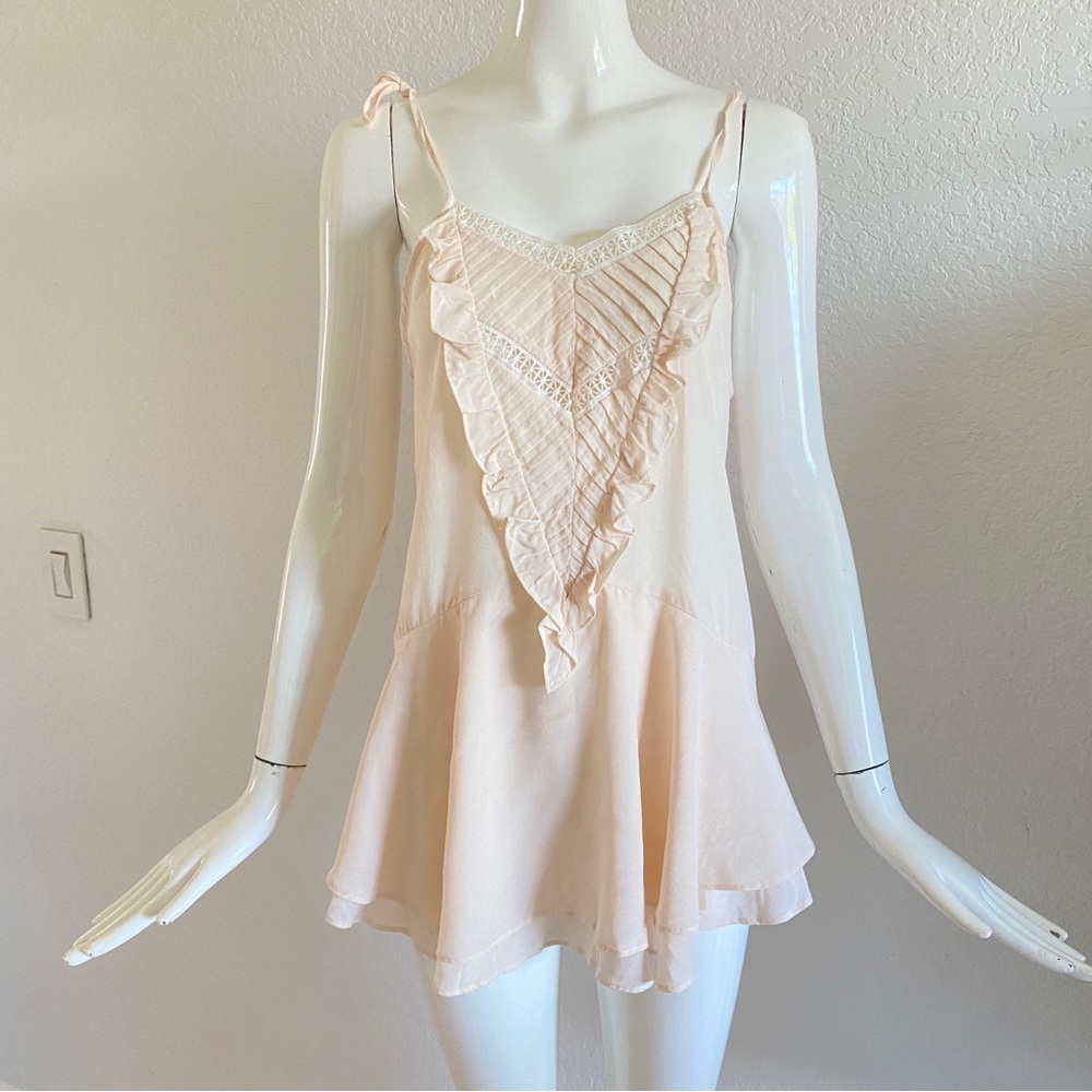 Chelsea & Violet pink ruffle swing Top